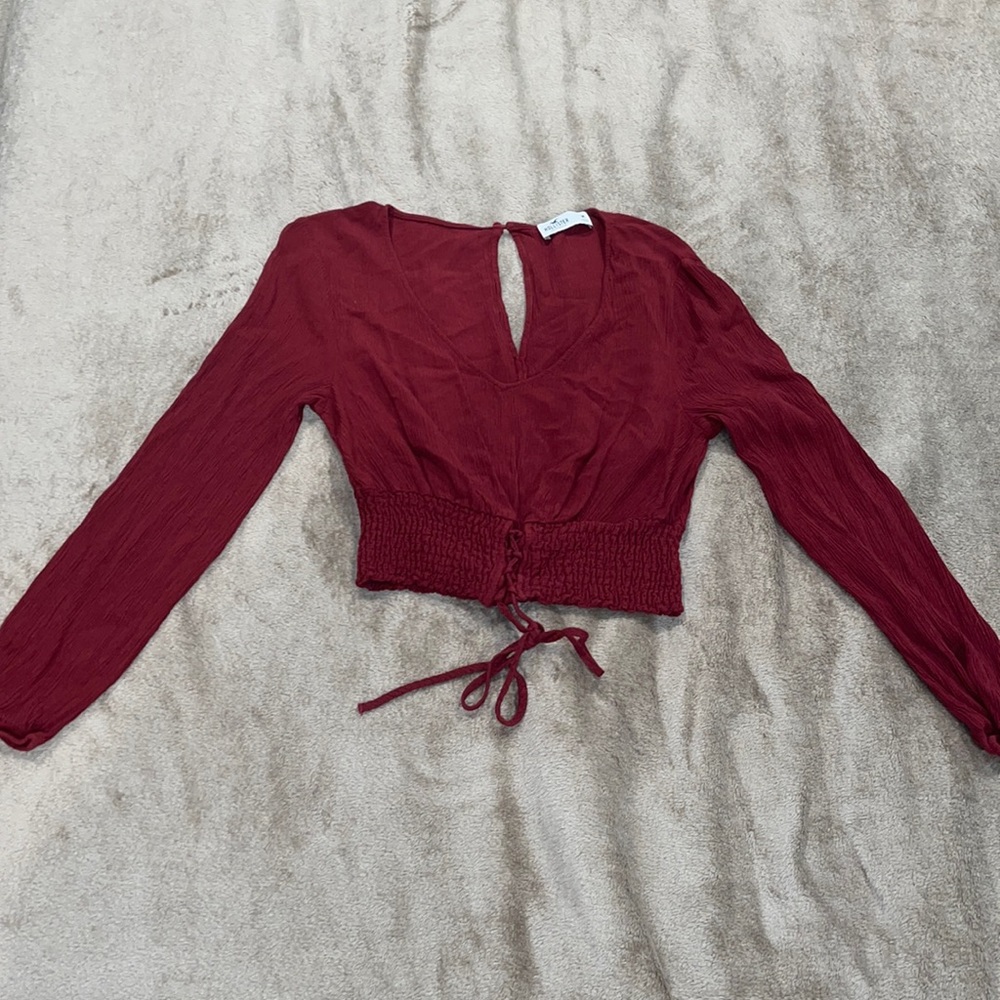 Cropped red blouse like long sleeve shirt